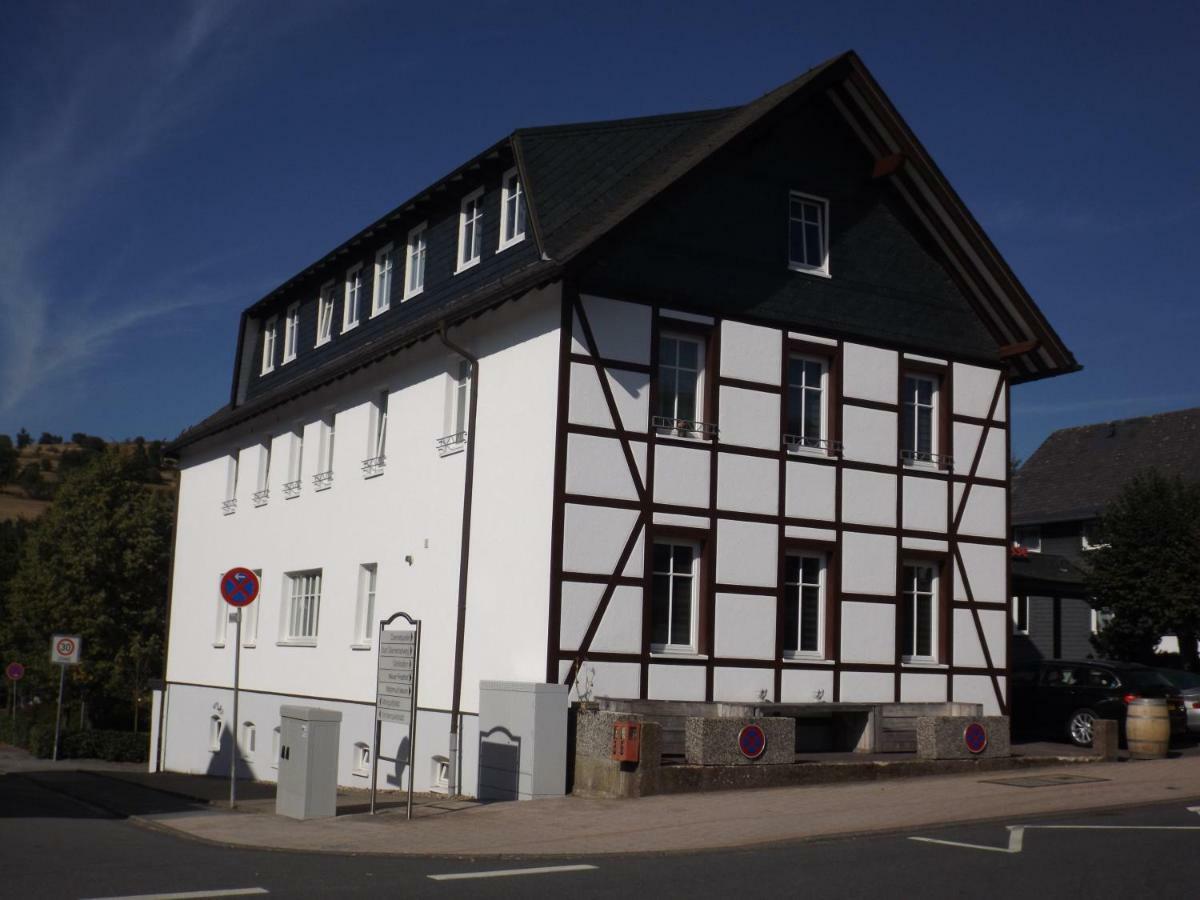 Deutsches Haus Appartement Willingen  Buitenkant foto